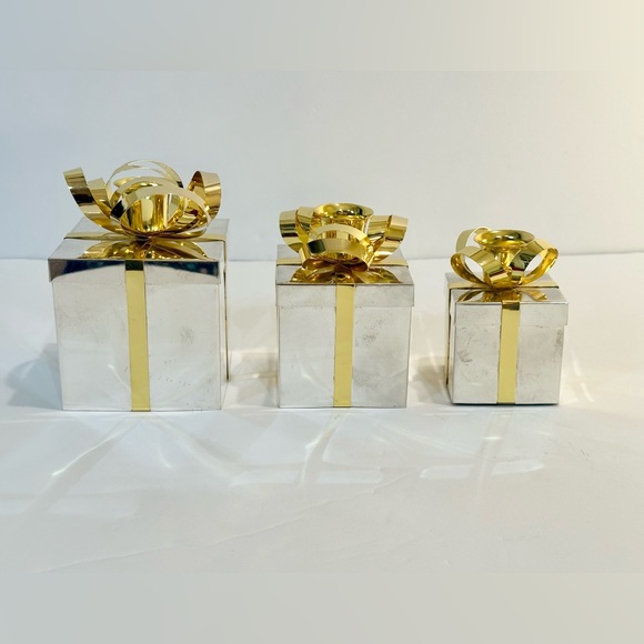 🎄VTG 1999 Set 3 Gold & Silver Plated Box with Bow Candle Holders by Studio Nova - Picture 2 of 10